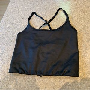 Better Bodies Strappy Crop Tank